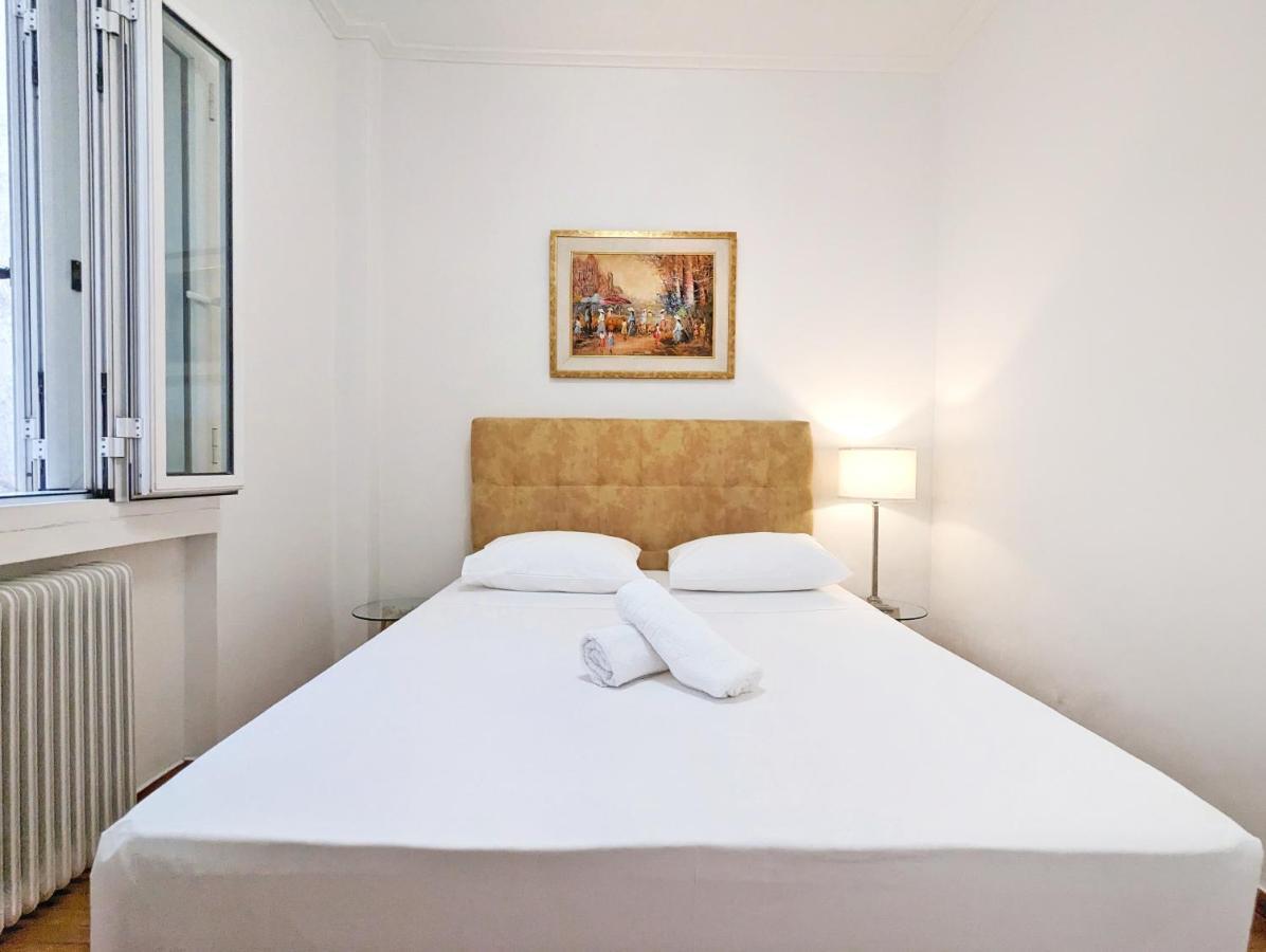 Victroria Grand Palace Apartment Афины Экстерьер фото